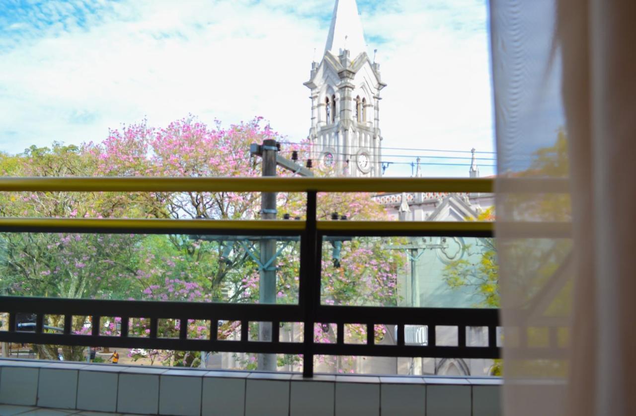Vale Verde Palace Hotel 拉兰雅尔-保利斯塔 外观 照片